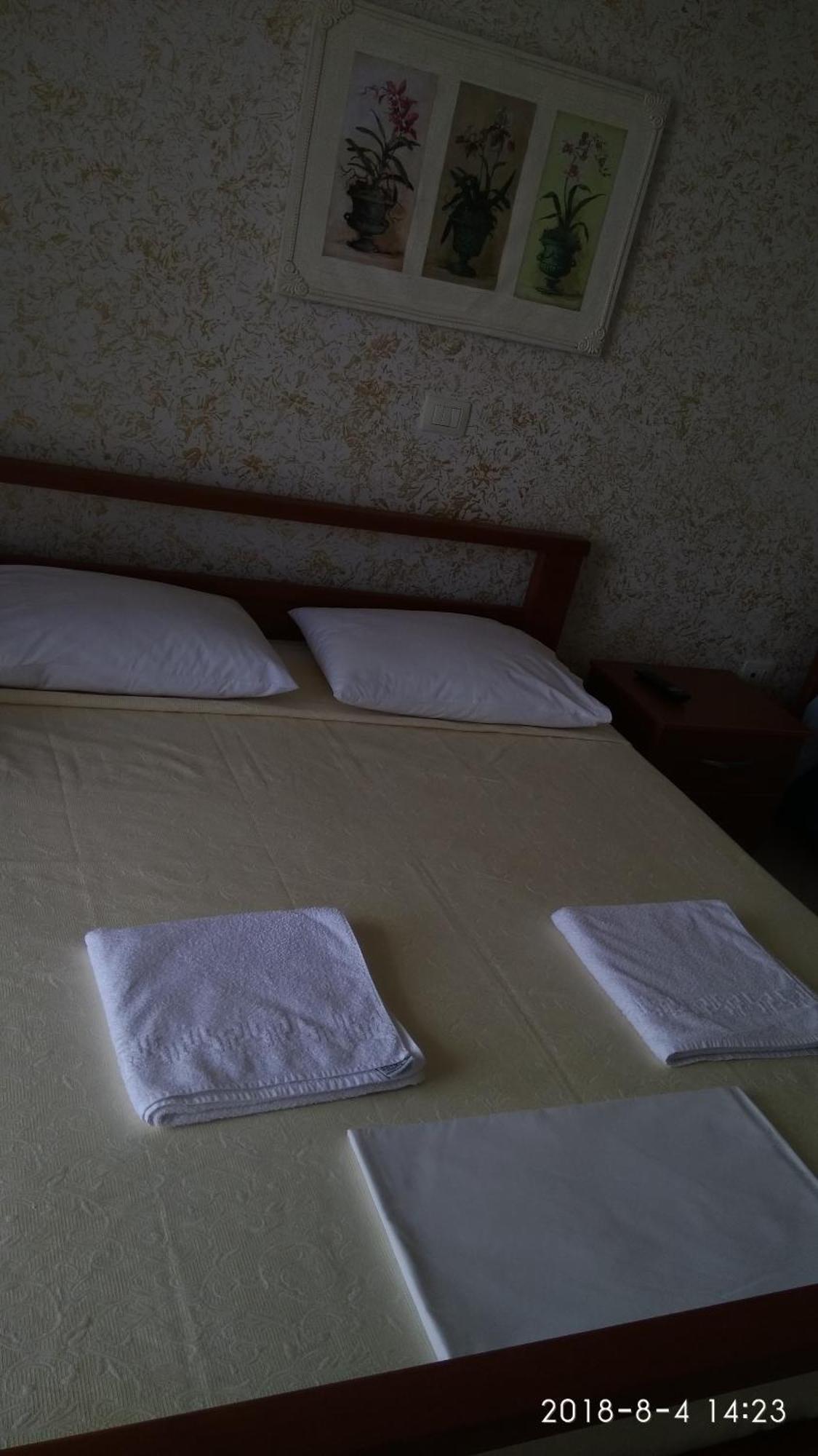 El Doro Rooms Dhermi Exterior photo